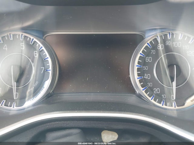 1C3CCCCB0FN686253 Chrysler 200 C