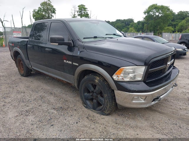 45461051 :رقم المزاد ، 1D3HV13TX9S811099 vin ، 2009 Dodge Ram 1500 Slt/sport/trx مزاد بيع
