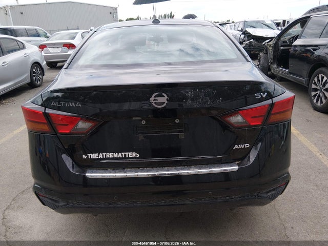 1N4BL4DW1NN384733 Nissan Altima Sv Intelligent Awd