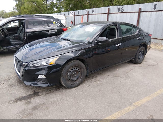 1N4BL4DW1NN384733 Nissan Altima Sv Intelligent Awd