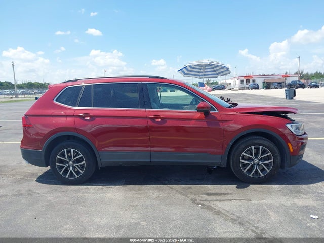 Продажа на аукционе авто 2019 Volkswagen Tiguan 2.0t Se/2.0t Sel/2.0t Sel R-line/2.0t Sel R-line Black, vin: 3VV3B7AX0KM135699, номер лота: 45461082