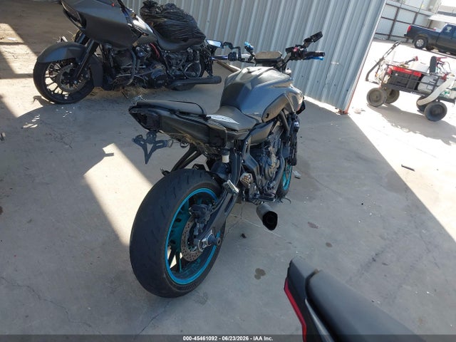 Yamaha MT07 2022 JYARM32E8NA003568 Image 4
