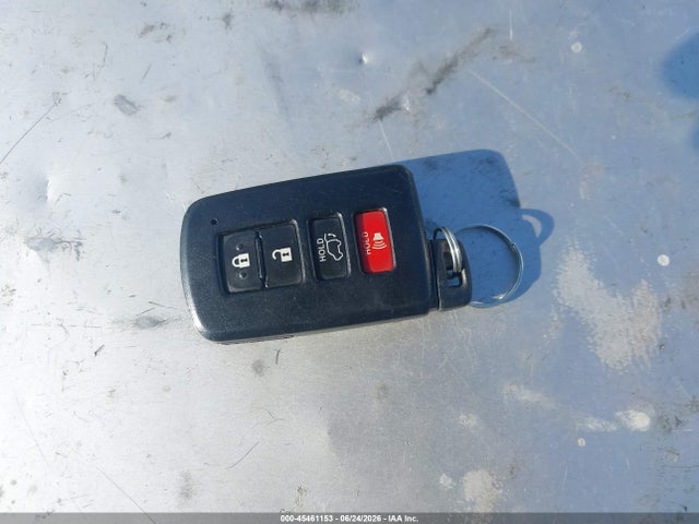 JTMRJREV7JD168323 Toyota Rav4 Hybrid Xle