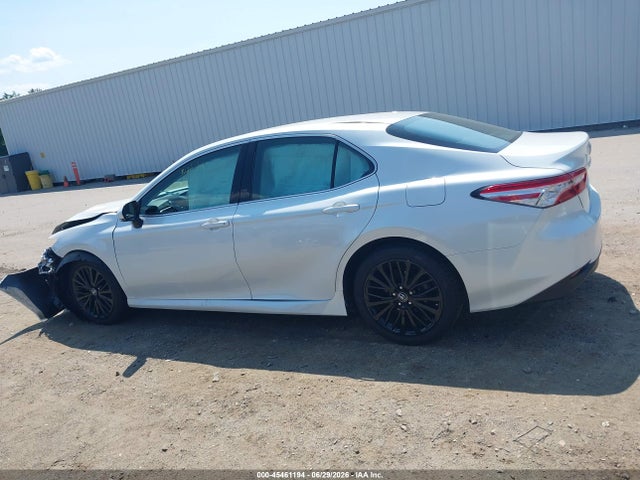 4T1B11HK9JU010341 Toyota CAMRY XLE