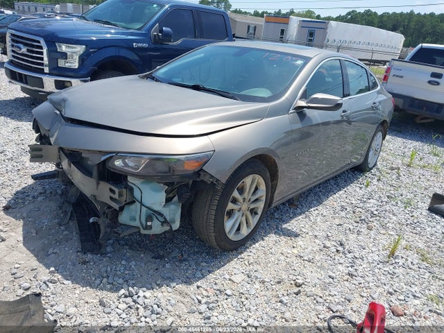 Chevrolet MALIBU LT 2018 1G1ZD5ST7JF145916 Image 2