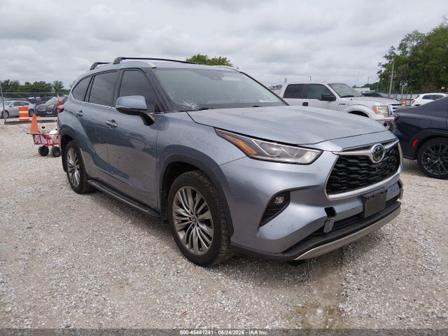 Продажа на аукционе авто 2021 Toyota Highlander Platinum, vin: 5TDFZRBH2MS073901, номер лота: 45461241