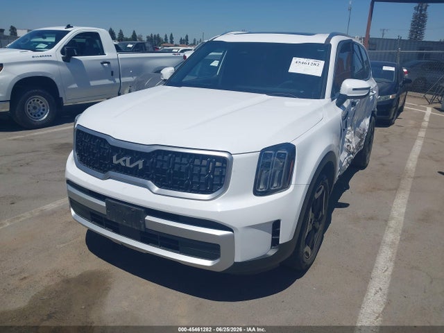 KIA Telluride Ex 2024 5XYP34GC4RG530797 Image 2