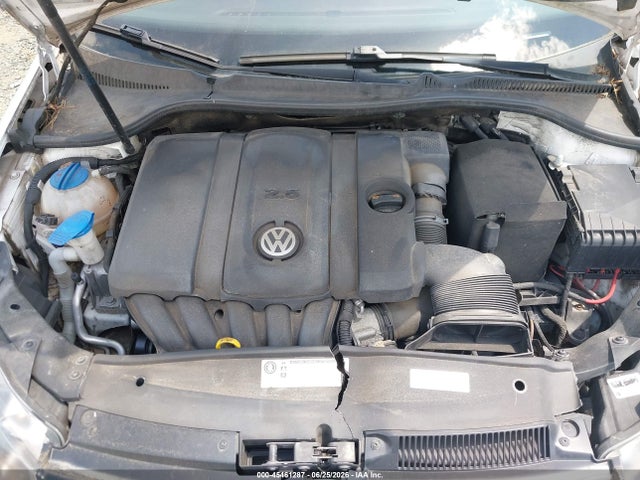 3VWPP7AJ4EM606994 Volkswagen Jetta Sportwagen 2.5l S