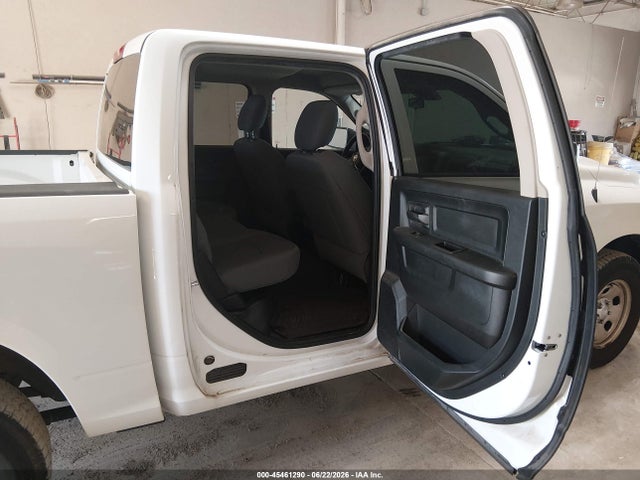 Aukcja sprzedaży 2018 Ram 1500 Tradesman  4x4 5'7 Box, vin: 1C6RR7KG7JS106149, numer aukcji: 45461290