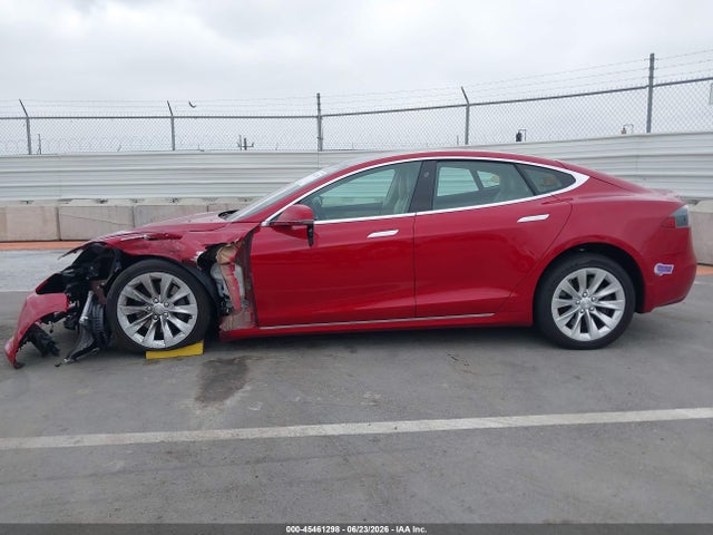 Продаж на аукціоні авто 2018 Tesla Model S, vin: 5YJSA1E21JF276146, номер лоту: 45461298