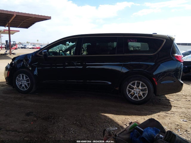 2C4RC1BG3SR585339 Chrysler Pacifica Select