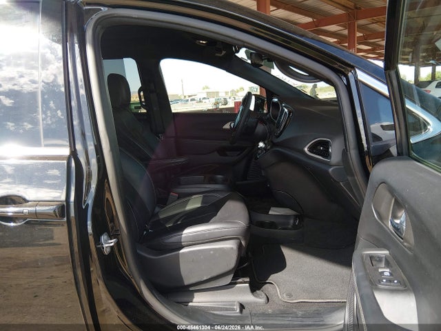 2C4RC1BG3SR585339 Chrysler Pacifica Select