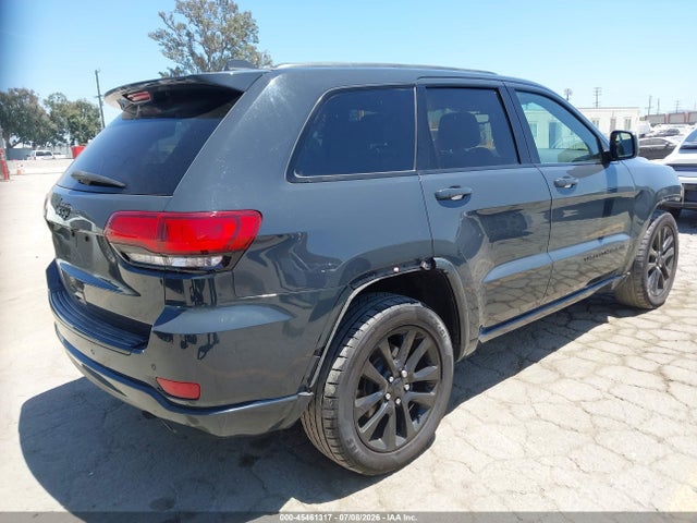 1C4RJEAG3HC788702 Jeep Grand Cherokee Altitude 4x2