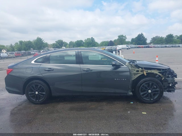 1G1ZE5ST7HF228981 Chevrolet MALIBU 1LT
