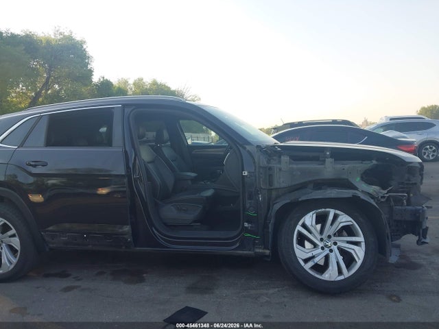 1V2ME2CA8LC208101 Volkswagen Atlas Cross Sport 3.6l V6 Sel