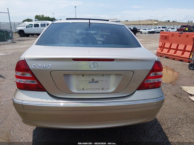 45461361 :رقم المزاد ، WDBRF61J75F679154 vin ، 2005 Mercedes-benz C 240 Luxury مزاد بيع