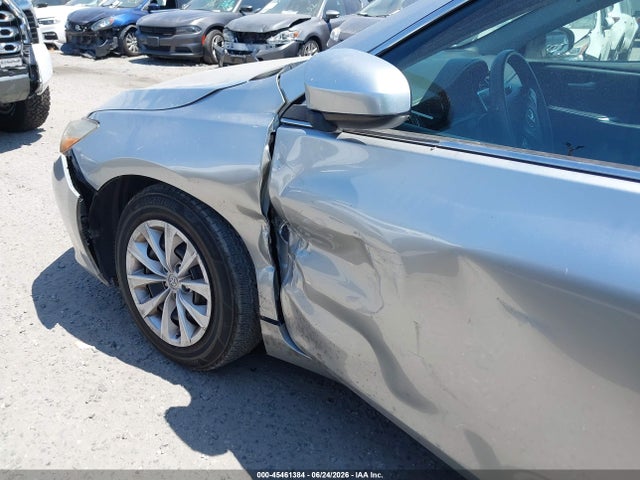 Toyota CAMRY LE 2016 4T4BF1FK7GR570118 Image 6