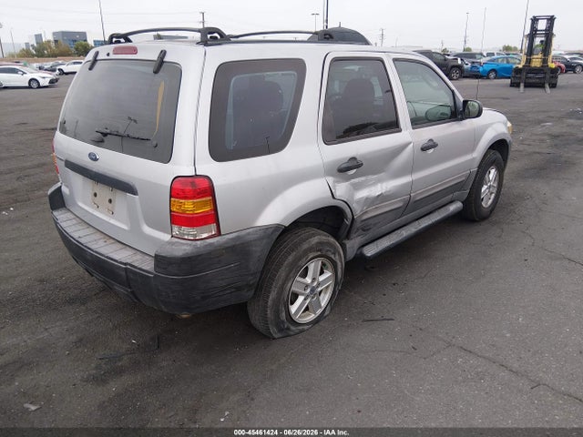 45461424 :رقم المزاد ، 1FMYU02Z17KC06389 vin ، 2007 Ford Escape Xls/xls Manual مزاد بيع