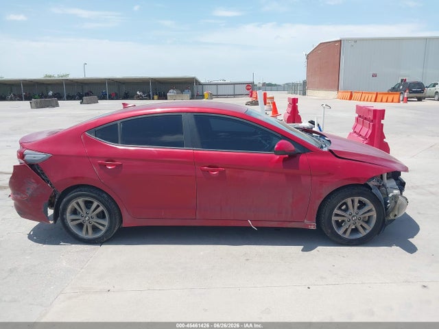 45461426 :رقم المزاد ، KMHD84LF0HU378661 vin ، 2017 Hyundai Elantra Se مزاد بيع