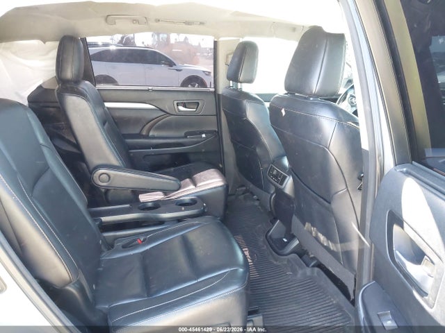 5TDKKRFH8GS505070 Toyota Highlander Xle V6