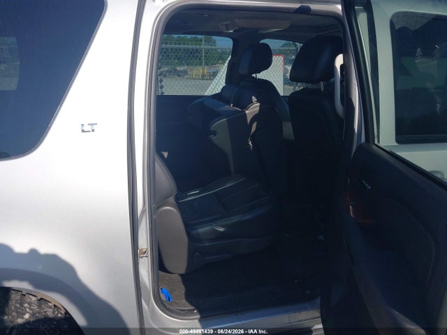Chevrolet Suburban Lt 2014 1GNSCJE08ER171362 Image 8