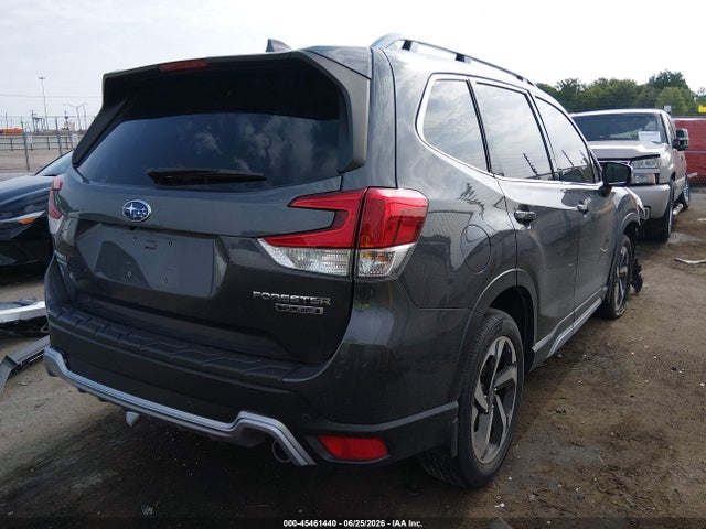 Subaru Forester Touring 2022 JF2SKARC3NH530026 Image 4