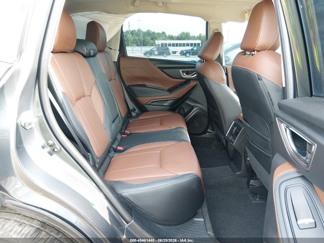 Subaru Forester Touring 2022 JF2SKARC3NH530026 Image 8