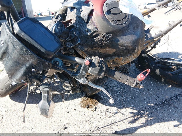 45461469 :رقم المزاد ، ML5ZRDF14RDA68762 vin ، 2024 Kawasaki Zr900 F مزاد بيع