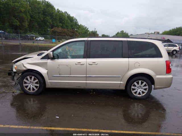 2013 Chrysler Town & Country Touring მანქანა იყიდება აუქციონზე, vin: 2C4RC1BG2DR646876, აუქციონის ნომერი: 45461472