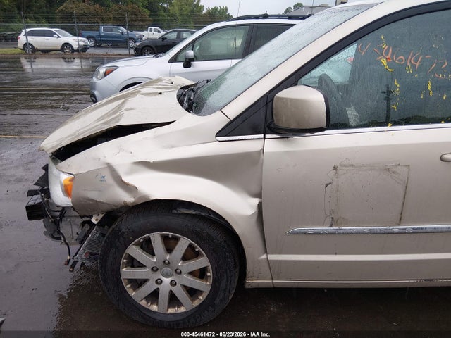 2013 Chrysler Town & Country Touring მანქანა იყიდება აუქციონზე, vin: 2C4RC1BG2DR646876, აუქციონის ნომერი: 45461472