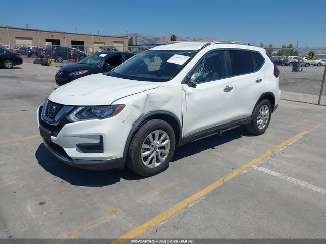 Nissan ROGUE SV 2018 KNMAT2MT4JP591597 Image 2