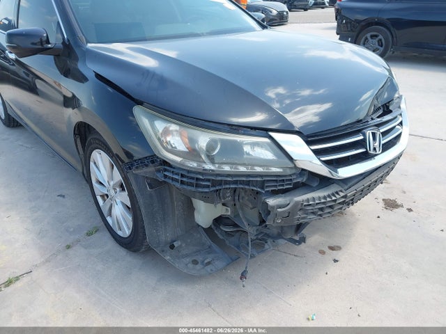 1HGCR3F8XEA030398 Honda Accord Ex-l V-6