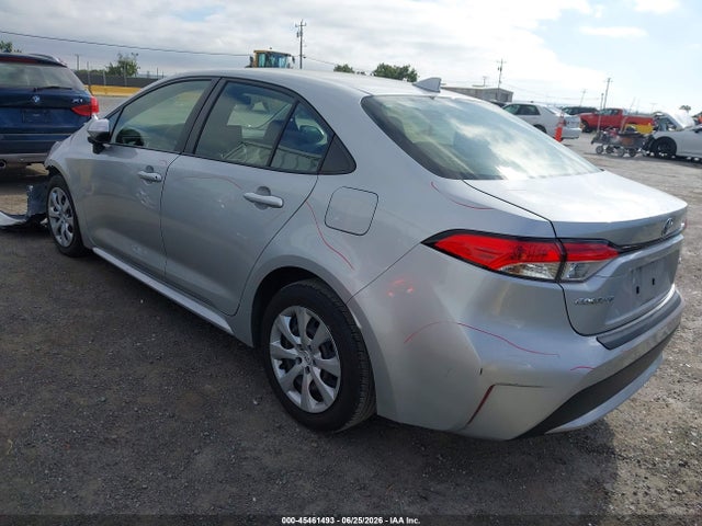 Toyota COROLLA LE 2022 JTDEPMAE3NJ227204 Image 3