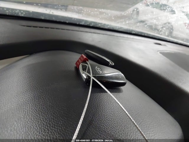 Продажа на аукционе авто 2017 Hyundai Santa Fe Sport 2.0t Ultimate, vin: 5XYZWDLA7HG417297, номер лота: 45461501