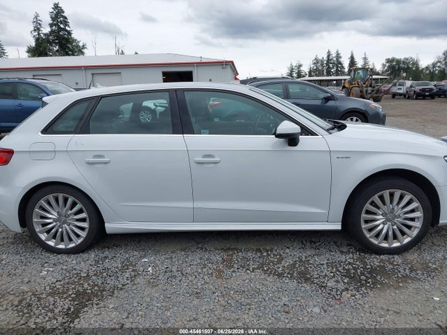 Audi A3 Sportback E-tron Premium Plus 2017 WAUTPBFF0HA058080 Image 13