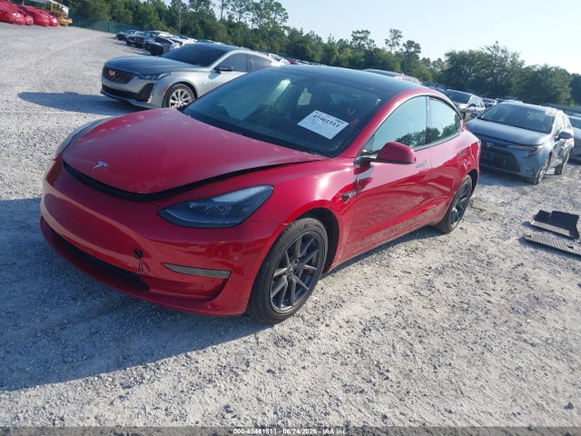 Tesla Model 3 Long Range Dual Motor All-wheel Drive 2021 5YJ3E1EB0MF012915 Image 2