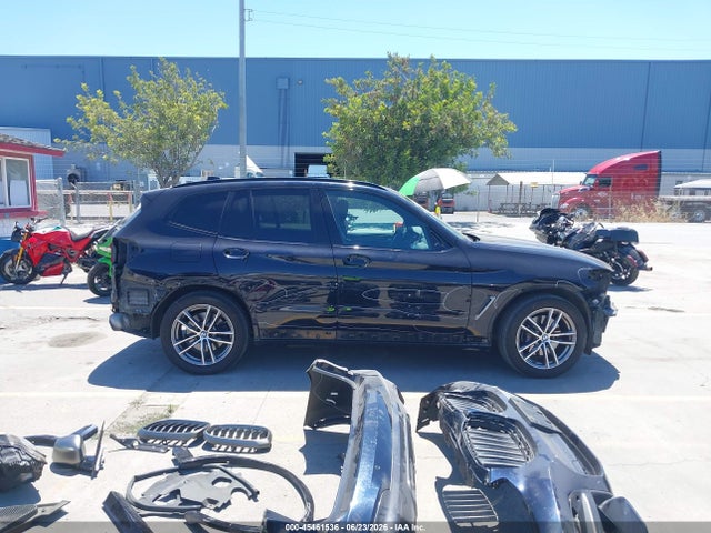 BMW X3 M40i 2018 5UXTS3C52J0Y97726 Image 14