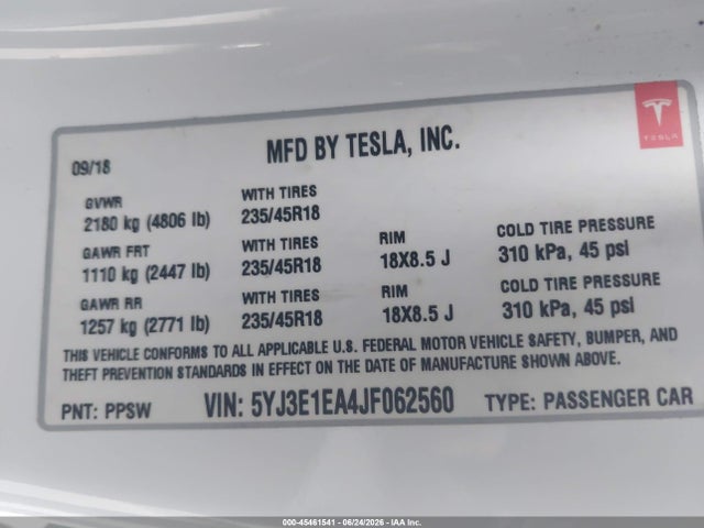 Tesla Model 3 Long Range/mid Range 2018 5YJ3E1EA4JF062560 Image 9