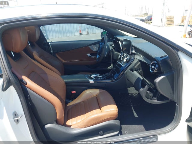 45461544 :رقم المزاد ، WDDWJ6EB5HF544397 vin ، 2017 Mercedes-benz Amg C 43 4matic مزاد بيع