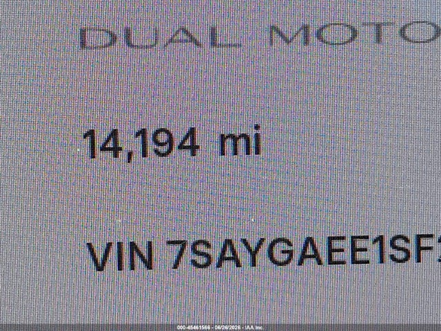 Продажа на аукционе авто 2025 Tesla Model Y Long Range Dual Motor All-wheel Drive, vin: 7SAYGAEE1SF277952, номер лота: 45461566