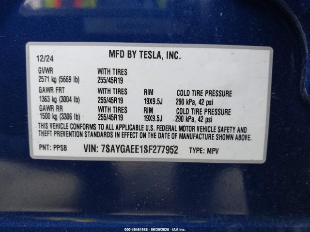 Продажа на аукционе авто 2025 Tesla Model Y Long Range Dual Motor All-wheel Drive, vin: 7SAYGAEE1SF277952, номер лота: 45461566
