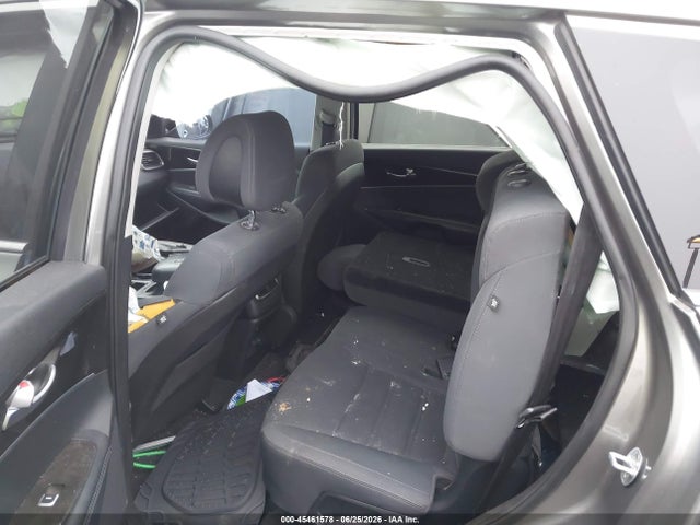 KIA Sorento 2.4l L 2016 5XYPG4A38GG015540 Image 8