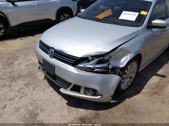 Продажа на аукционе авто 2013 Volkswagen Jetta 2.0l Tdi, vin: 3VWLL7AJ2DM419598, номер лота: 45461594