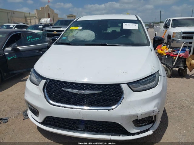 Chrysler Pacifica Touring L 2024 2C4RC1BG4RR151991 Image 11