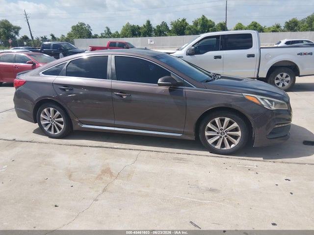 Hyundai Sonata Sport 2015 5NPE34AF3FH081711 Image 13