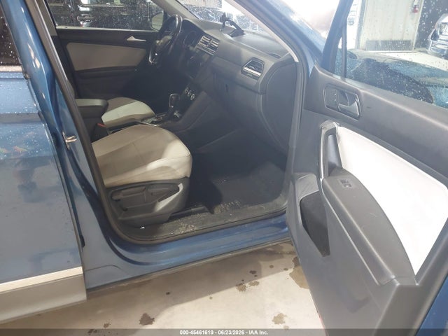 Продажа на аукционе авто 2018 Volkswagen Tiguan 2.0t Se/2.0t Sel, vin: 3VV3B7AX6JM050462, номер лота: 45461619