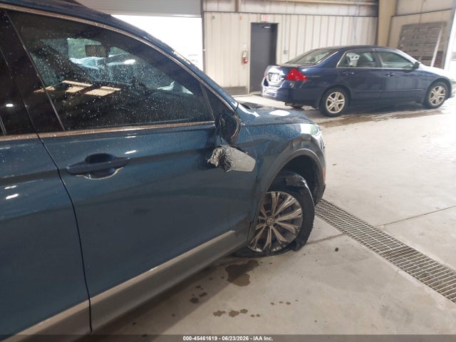 Продажа на аукционе авто 2018 Volkswagen Tiguan 2.0t Se/2.0t Sel, vin: 3VV3B7AX6JM050462, номер лота: 45461619
