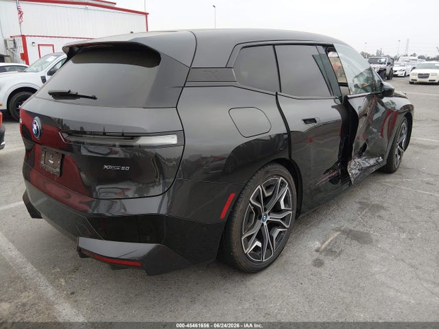 BMW Ix Xdrive50 2023 WB523CF02PCL56429 Image 4