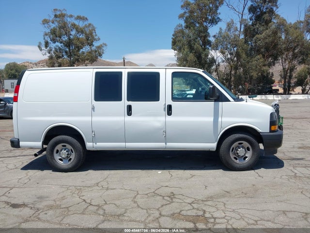 1GCWGAFP4P1222707 Chevrolet Express Cargo Rwd 2500 Regular Wheelbase Wt