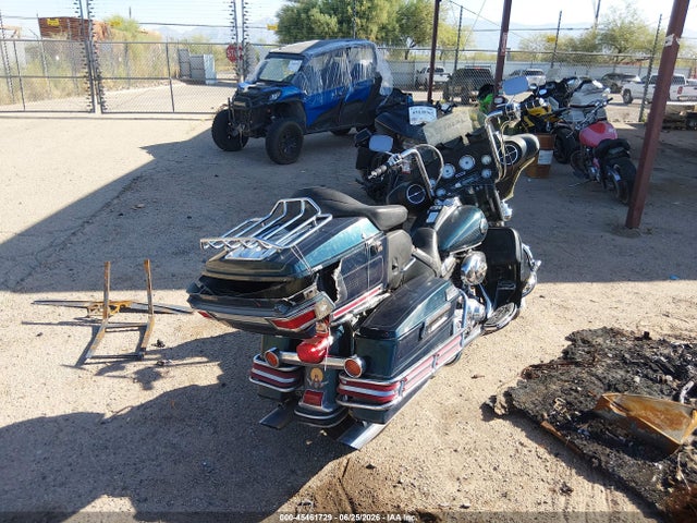 45461729 :رقم المزاد ، 1HD1FCW152Y647968 vin ، 2002 Harley-davidson Flhtcui مزاد بيع